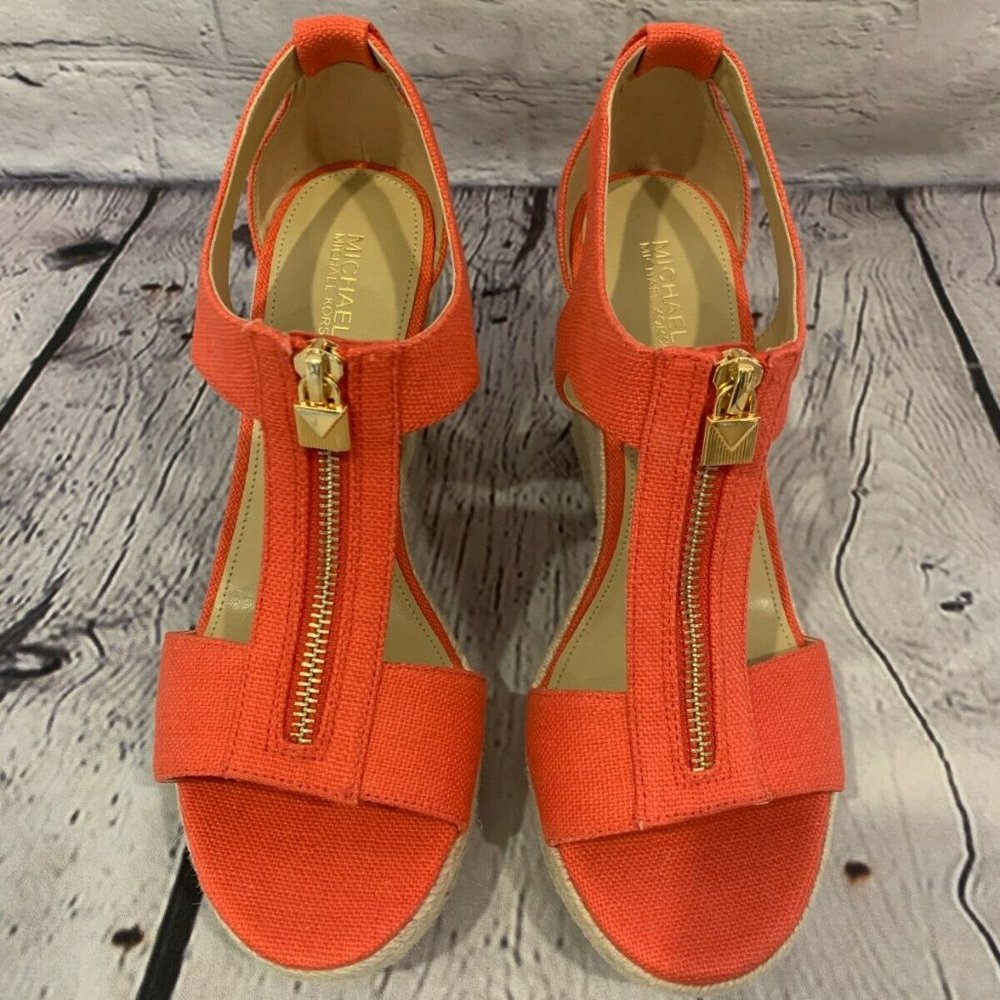 NEW Womens Michael Kors Janet Wedges Coral Colored Sandals